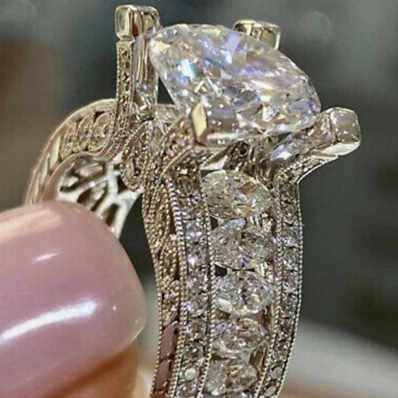 Sterling silver wedding engagement ring - Picture 7 of 7